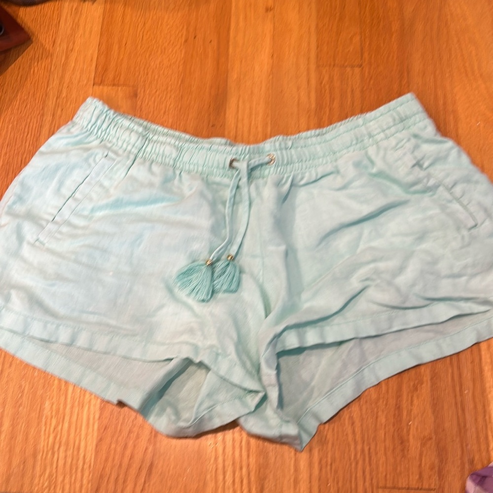 Linen shorts